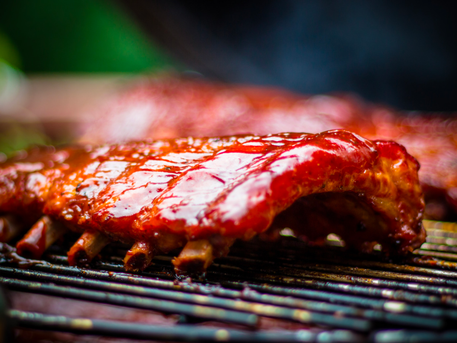 La scienza del barbecue: i principi chimici e fisici dietro la perfetta cottura alla griglia